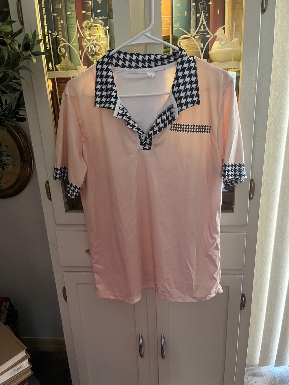 Men's Light Pink Polo Shirt with Black-and-White Houndstooth Trim